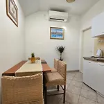 Apartamento Moni 2