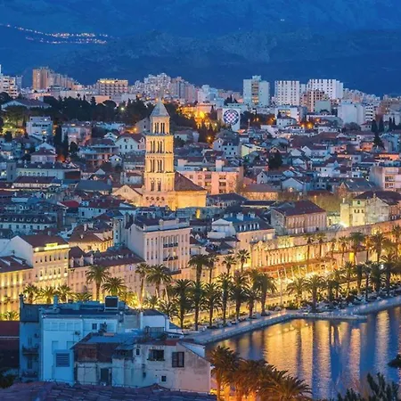 Moni 2 아파트 스플리트