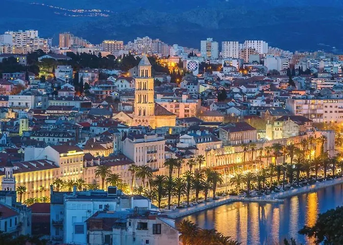 Moni 2 Lägenhet Split